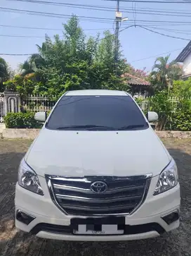 KIJANG INNOVA TYPE V MATCI 2014 BENSIN