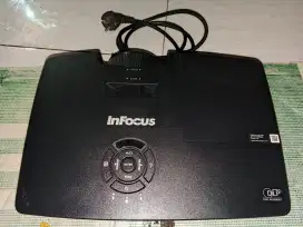 Proyektor infocus in232 normal mulus(garansi 3 hari)
