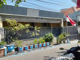 Rumah luas 120 m2 harga 900 juta di rewwin kepuhkiriman,Waru,Sidoarjo