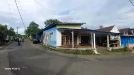 RUMAH DI GUNUNGREJO, SINGOSARI MALANG