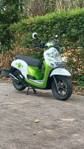 Scoopy ESP Tahun 2017 Muluss Siap Pakai