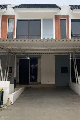 Wilson Rumah terawat siap huni lokasi bagus di metland puri