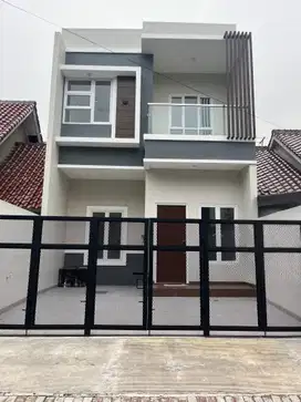 Wilson Rumah baru uk 6x15 hadap timur laut di metland puri