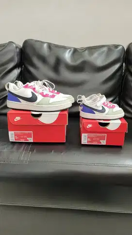 Paketan sepatu Nike Court Borough original