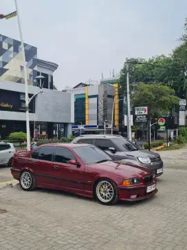 BMW E36 323i M/T 1998
