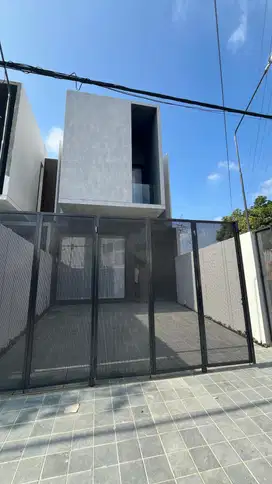 Dijual Rumah Baru Gress Mojoarum,Surabaya Dekat pusat kota