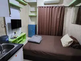 apartemen green pramuka city full furnised wifi