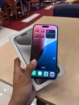 iPhone 15 Pro Max 512 GB White Titanium ex Ibox Bekas Pemakaian Cewek