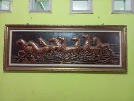 Hiasan dinding 8 kuda terbuat dari tembaga