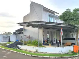 Rumah Hoek Depan Taman Paramount Land Gading Serpong  7097