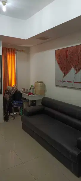 DIJUAL APARTEMEN GREEN LAKE 2 BR FURNISH (TT)