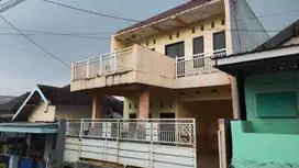 RUMAH 2 LANTAI DI DESA TURIREJO, LAWANG MALANG