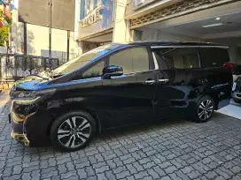 Toyota Alphard 2022 Istimewa Seperti Baru