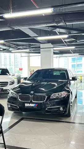 DP 30jt BMW 520i Luxury 2015 LOW ODO