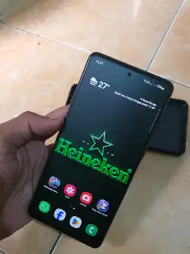 Samsung A72 Ram 8/256 Hp ajah