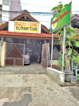 Jual cepat rumah tengah kota jalan tumapel