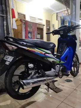 Honda karisma 125d