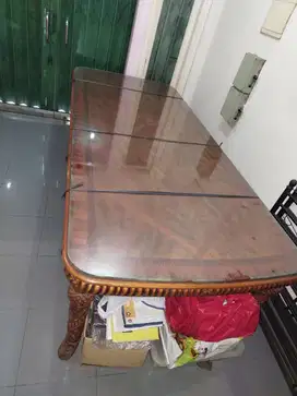 Meja Makan Kaca Kayu Jati 290cmX125cmX81cm dan 10 bangku, Bekas