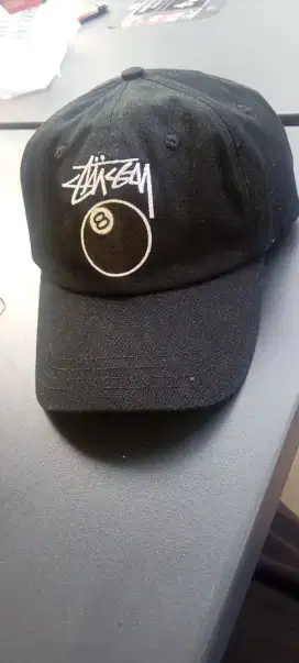 Topi Stussy kondisi mulusss