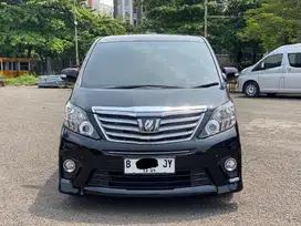 TOYOTA ALPHARD SC AUDIOLESS AT HITAM 2014