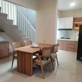Dijual Cepat Rumah Semi Furnished Minimalis di KBP