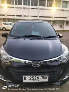 Di jual mobil sigra metic tahun 2018