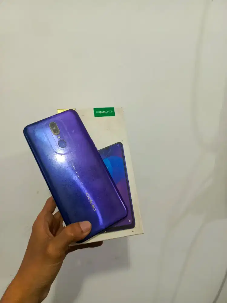 Oppo F11 4/128 Second