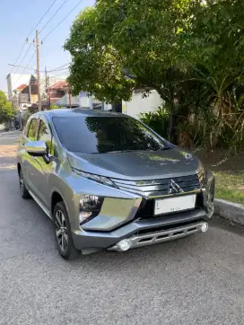 Record Service Resmi Mitsubishi Xpander Ultimate 2018. Low kilometer