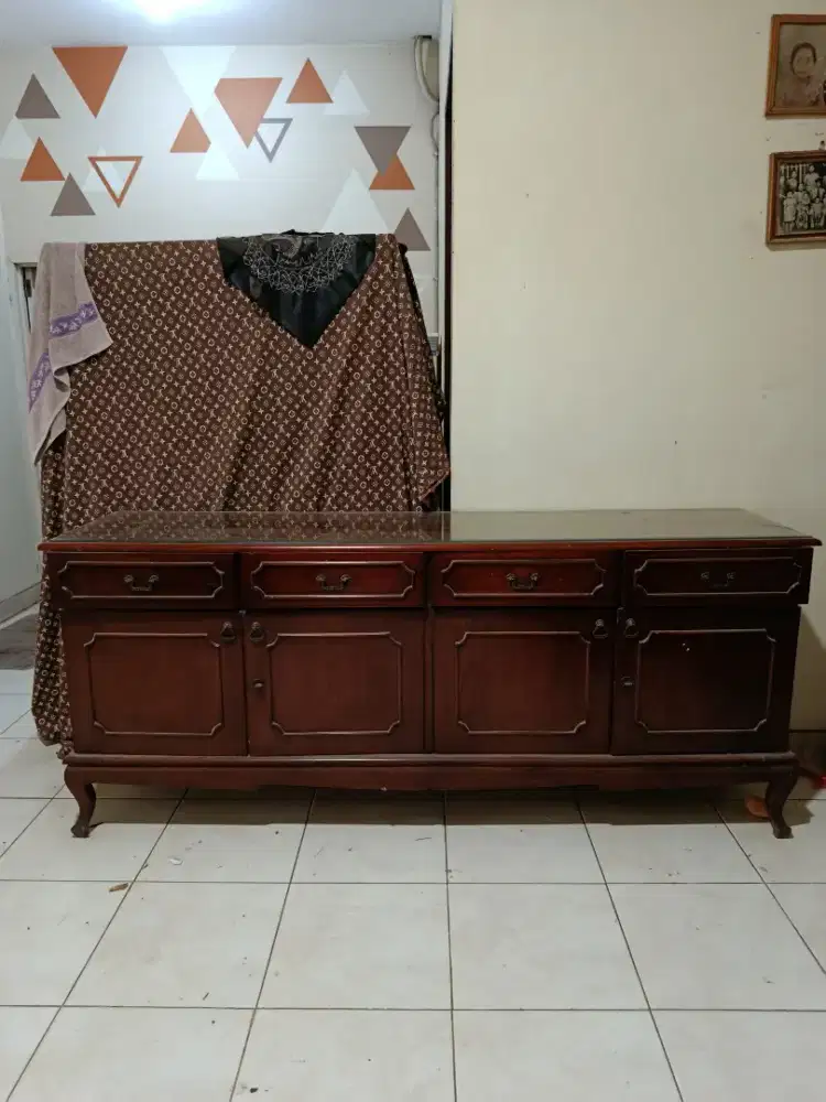 Buffet Jati Antik