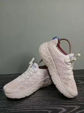 Skechers go run size 38 wanita