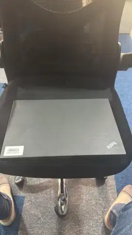 Lenovo thinkpad L470 i5 gen 6, RAM 8, 256 SSD