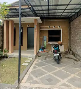 RUMAH DI JALAN MAGESTI RAYA GENTAN