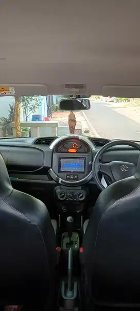 Suzuki S-Presso 2022 Bensin