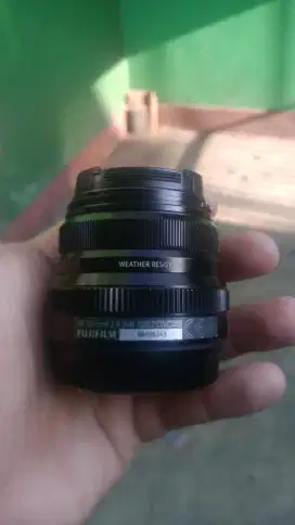 Lensa fuji 35mm f2 r wr