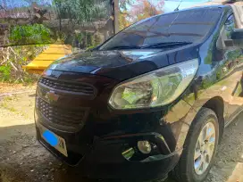 Dijual 1 Unit Cevrolet Spin 1,2 LT M/T Tahun 2014