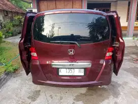 Honda Freed 2010 psd