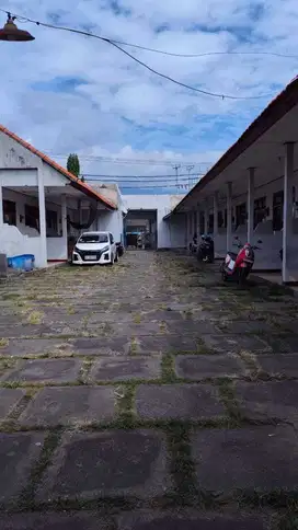 RUMAH KOST JALAN RAYA SINGARAJA SERIRIT BALI