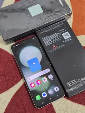 Samsung Z Flip 5 256gb
Warna mint
Resmi sein
