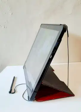 FUJITSU V727 Laptop Tablet 2 in 1 Touchscreen
