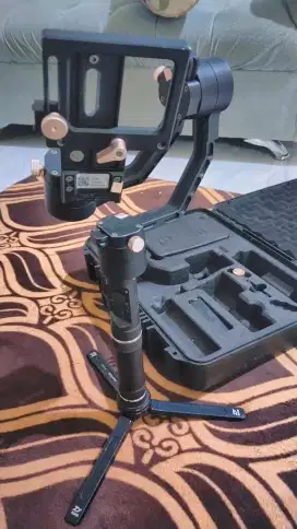 stabilizer zhiyun crane plus normal siap pakai