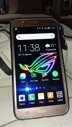 SAMSUNG J7 2015