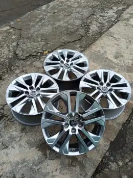 JUAL/TT VELG OEM COPOTAN ZENIX TIPE Q R18 VCD 5X114 MULUS