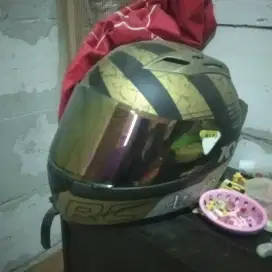 Helm kyt ukuran XL