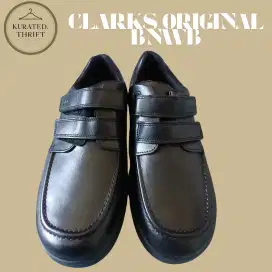 Sepatu Clarks Original Baru Pria UK 8.5 / EU 42 - Replaced Box