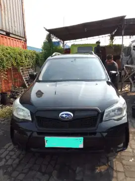 Subaru forester XT 2.0 facelift matik 2014