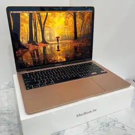 MacBook Air 13 inch M1 2020 8/256GB Fullset second iBox Gold