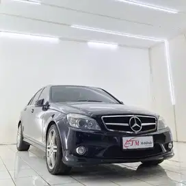 Mercedes-Benz C300 2010 Bensin