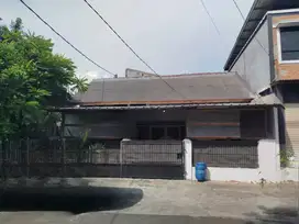 Rumah dalam Komplek dekat Stasiun Jurang Mangu, Ciputat Bintaro