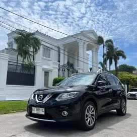 Xtrail Xt 2015 matic tipe tertinggi (dp 40 jt)