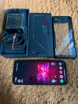 ROG phone 6 8/256